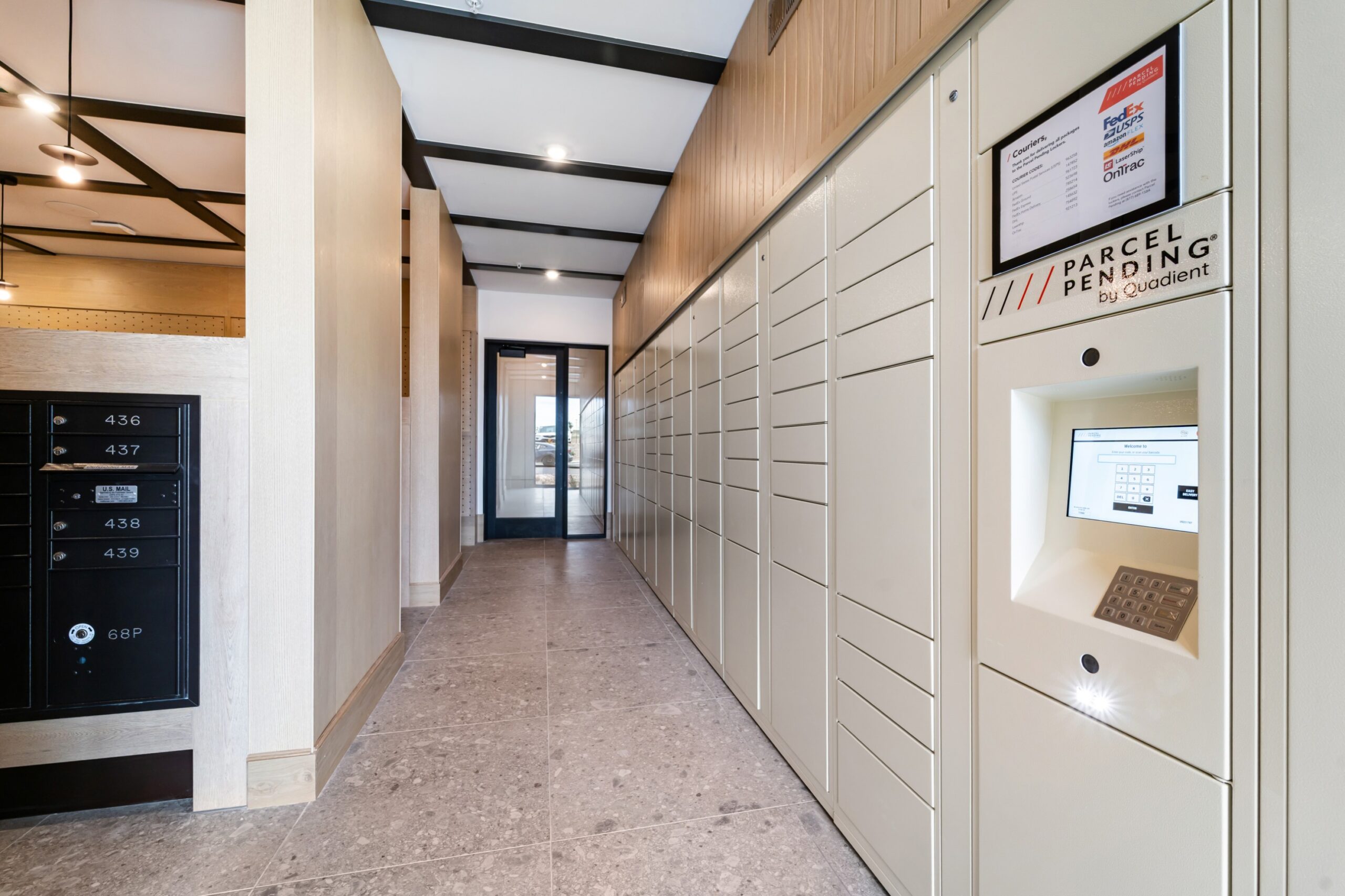 Mail and package receiving room